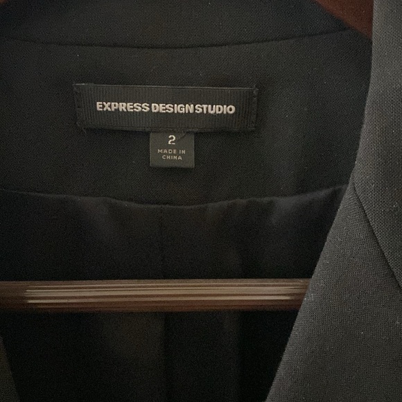 Black Express blazer - Picture 2 of 6